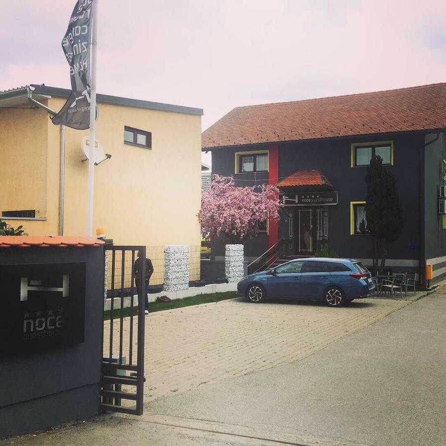 Guesthouse Noce Záhřeb Exteriér fotografie